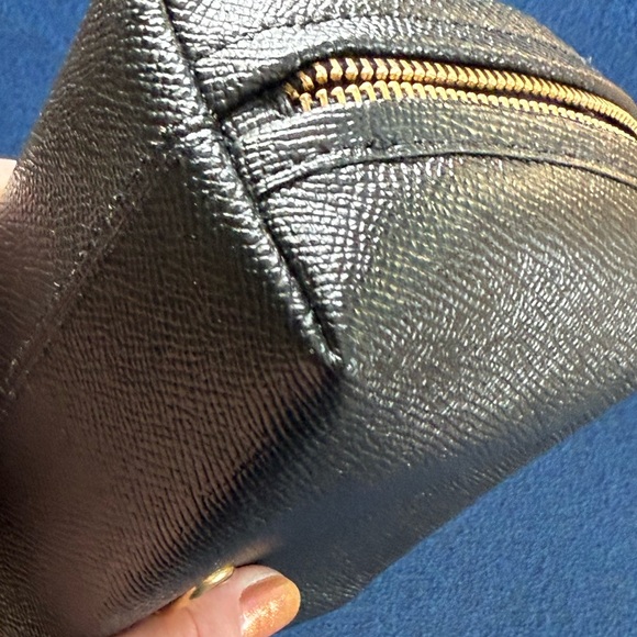 NEW! Coach Julienne Cosmetic Case 17 - Picture 12 of 13